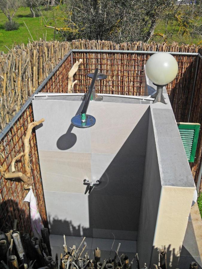 Camping Terreno-Ro-Bi-Li Hotel Cutrofiano Eksteriør billede